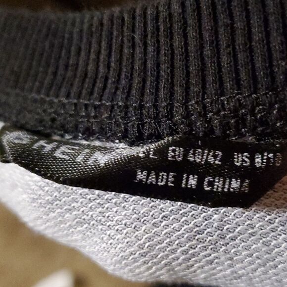 SHEIN sweatshirt  Fantastic Gorgeous  cat face  science times - Picture 5 of 5